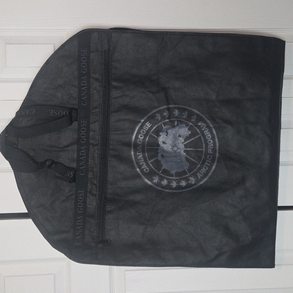 Canada Goose Black Travel Garment Bag